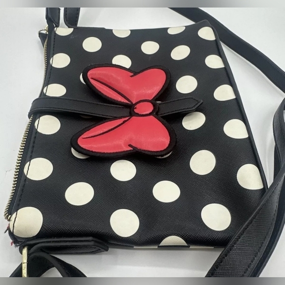 Disney Parks Minnie Mouse Black White Polka Dot Stripes Red Bow Crossbody Bag - Picture 3 of 16